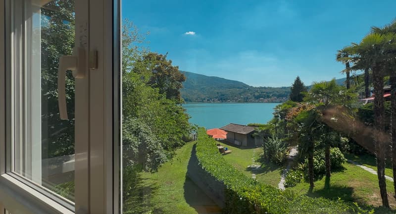 Casa sul lago a Caslano con pontile privato (7)