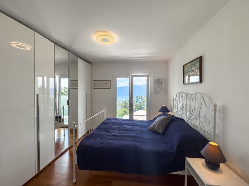 Prestigiosa villa vista lago con piscina a Cademario (3)