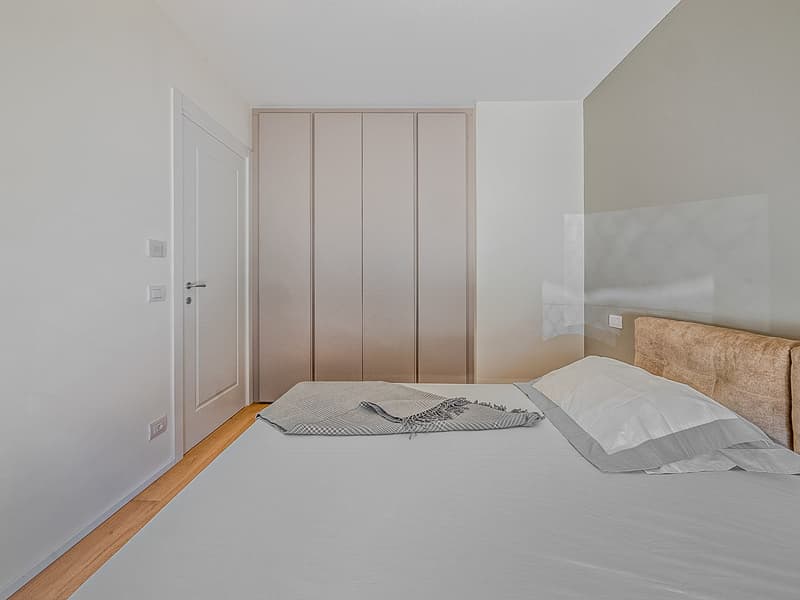 Moderno appartamento di 2,5 locali a Chiasso (6)