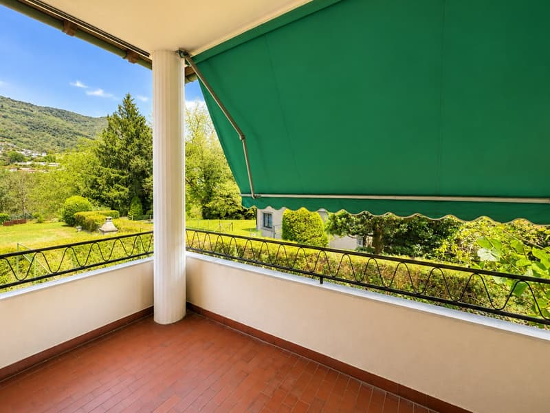 Casa unifamiliare con grande giardino a Morbio inferiore (7)