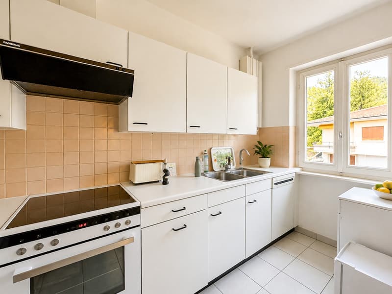 Casa unifamiliare con grande giardino a Morbio inferiore (3)