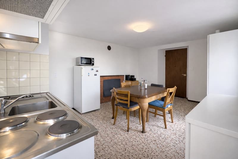 Casa di nucleo con giardino ad Aranno (1)