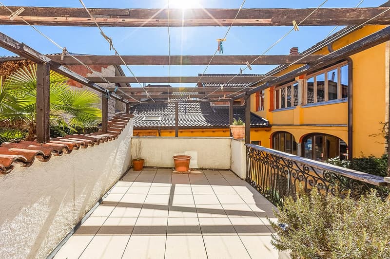 Grande casa di nucleo ad Astano (12)