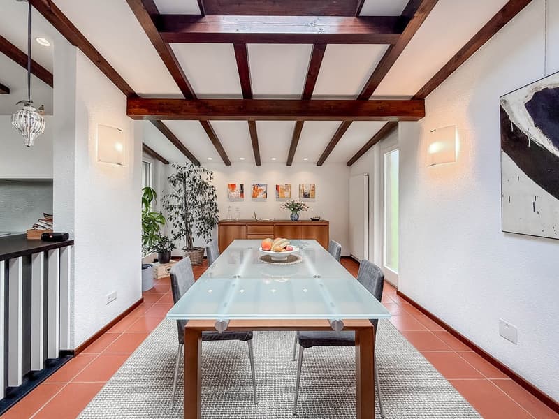 Elegante casa con giardino a Collina d’Oro (5)