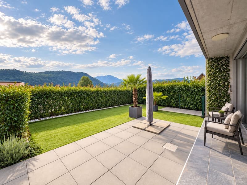 Casa a schiera con giardino ad Agno (9)