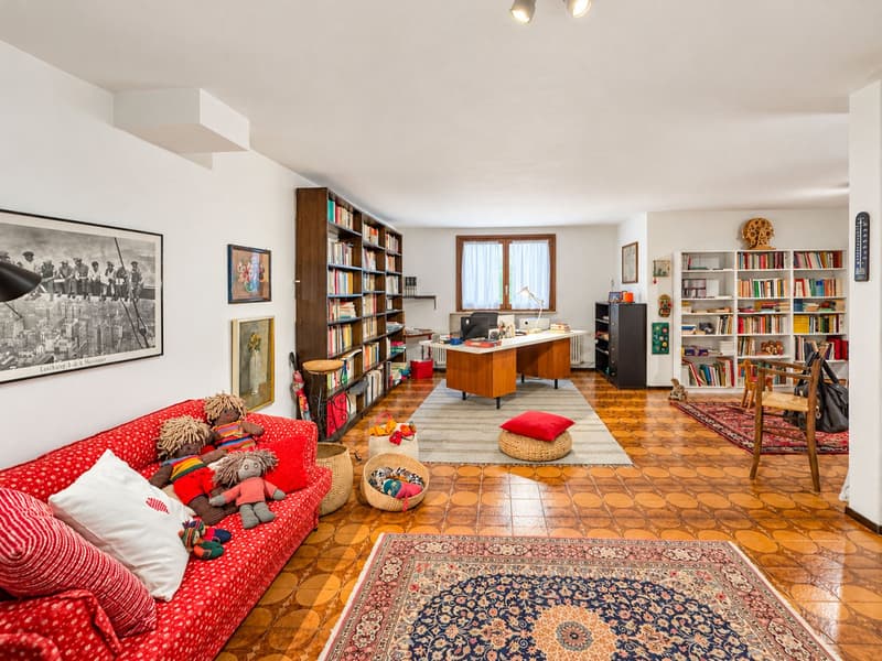 Casa contigua con terrazza e giardino a Gravesano (16)