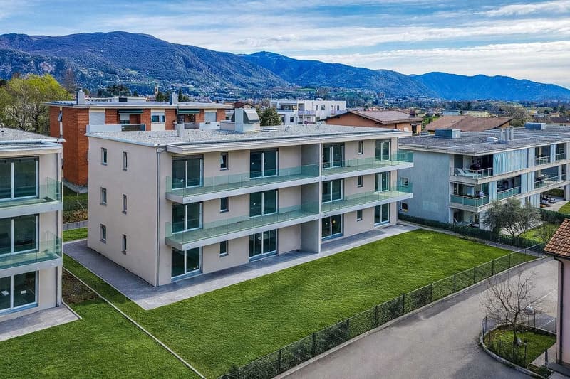 Appartamento 2.5 locali all’ultimo piano in affitto a Stabio (5)