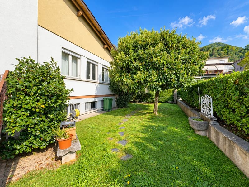 Casa con ampio giardino a Mendrisio (7)