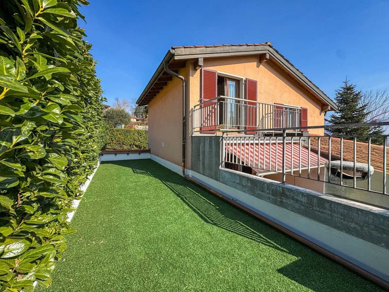 Casa con giardino a Stabio (11)