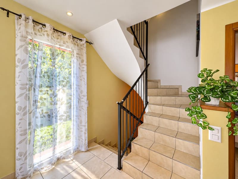 Casa con giardino a Rancate (6)