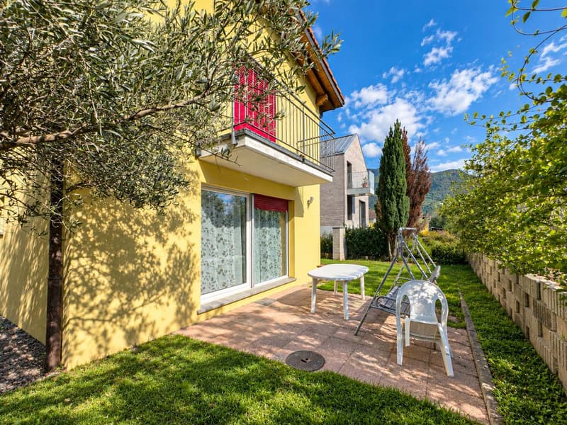 Casa con giardino a Rancate (4)