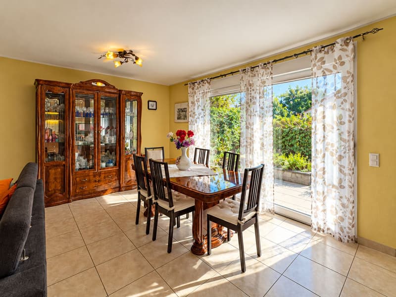 Casa con giardino a Rancate (2)