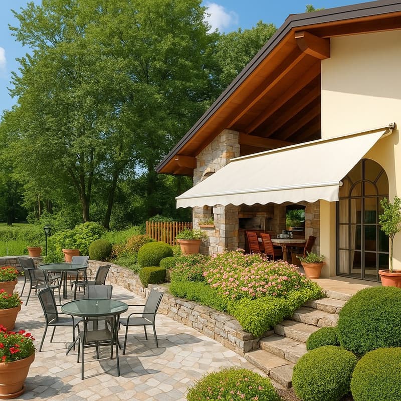 Villa elegante con bel parco e piscina privata in posizione tranquilla e soleggiata (17)
