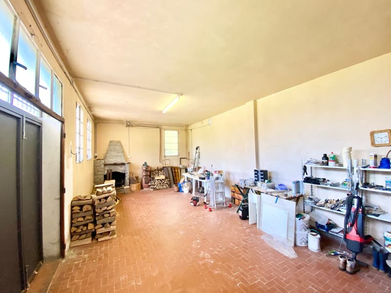 Casa unifamiliare accogliente in una posizione montana tranquilla immersa nella natura (15)