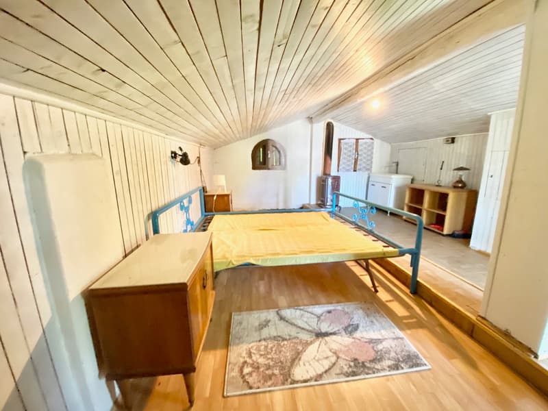 Casa unifamiliare accogliente in una posizione montana tranquilla immersa nella natura (11)