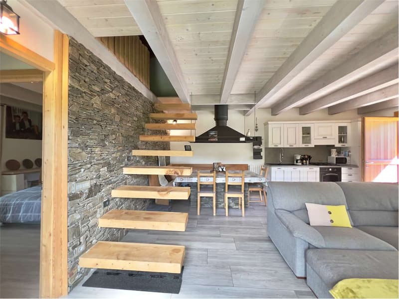 Modern semi-detached chalet of high quality in a quiet and sunny location (7)