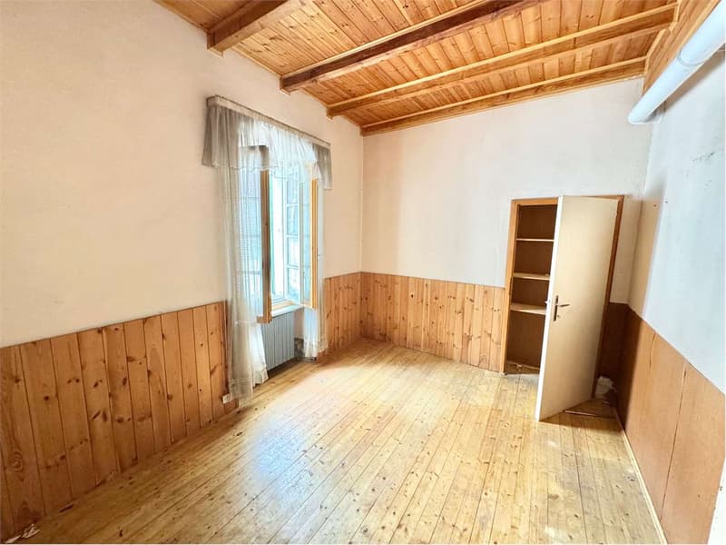 À vendre à Brezzo di Bedero (7)