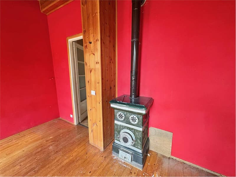 À vendre à Brezzo di Bedero (5)