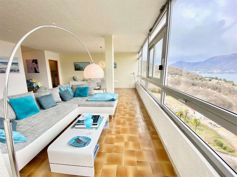 Apartment on the top floor near the village with pool, tennis court (6)
