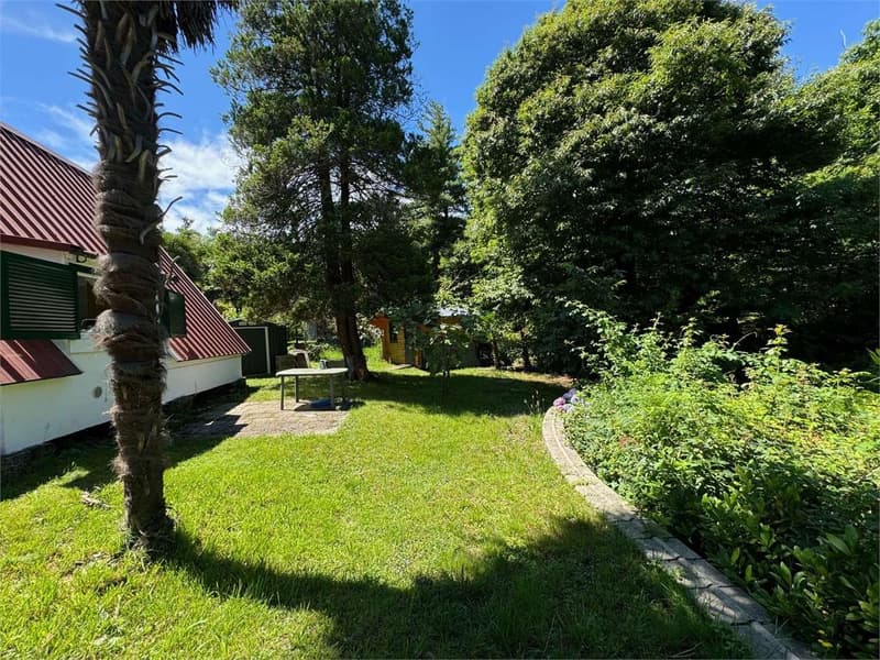Belle maison de vacances avec grande terrasse, jardin et parking (13)