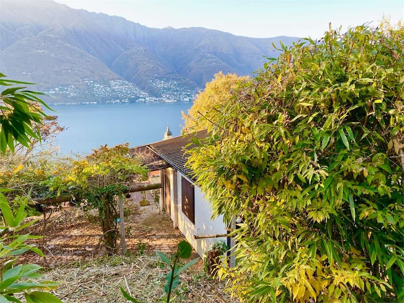 Casa da ristrutturare in una posizione tranquilla e soleggiata con inc (13)