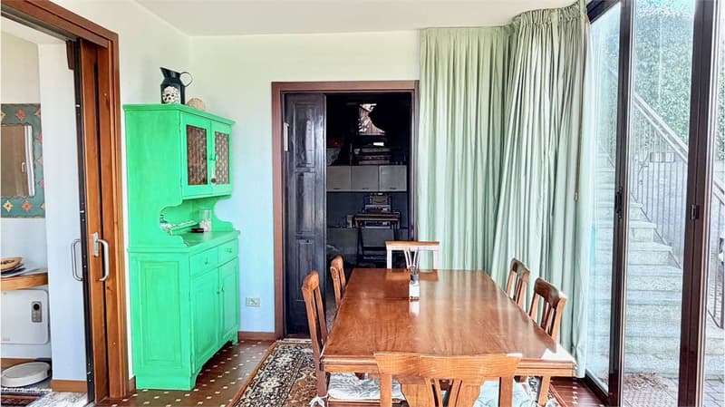 For sale in Montegrino Valtravaglia (10)