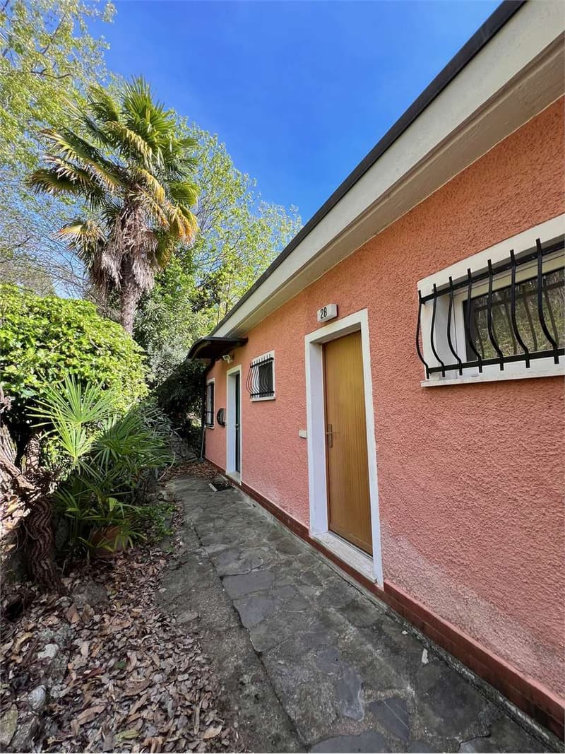 Zweizimmer-Eckwohnung mit renoviertem schönen Terrassenbereich und traumhafter Seeblick (13)