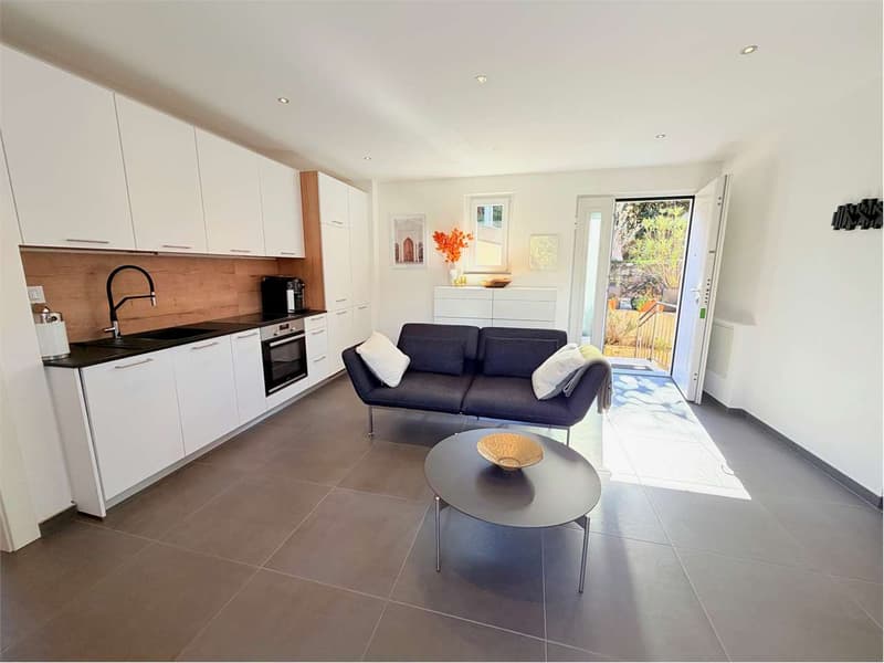 Apartment with garden, completely renovated, with beautiful view (4)