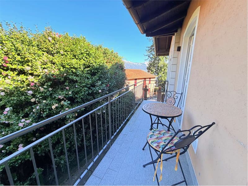 Apartment with garden, completely renovated, with beautiful view (9)