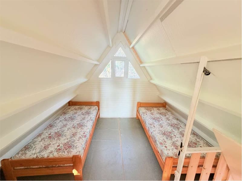 Curata casa vacanza con ampia terrazza e bella vista lago (9)