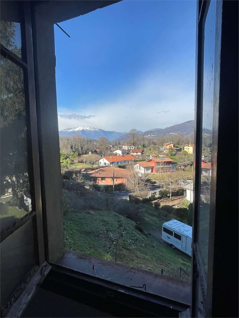 Country house to be renovated in a quiet and sunny location (8)