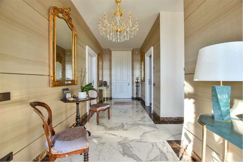 Villa d'epoca in stile Liberty a pochi passi dal Sacro Monte di Varese (10)