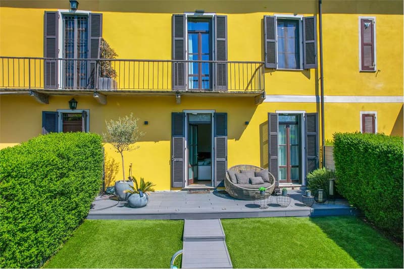 Bella villetta a schiera con piscina e parco condominiale, a pochi pas (12)