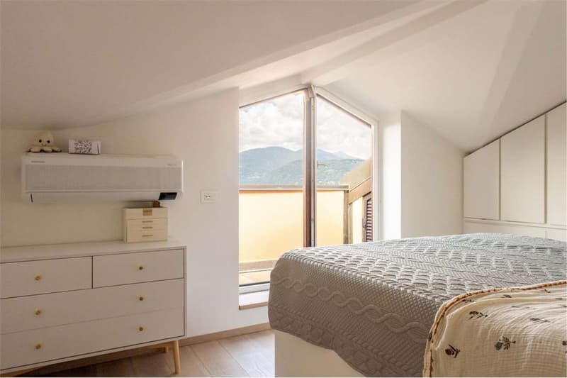 Exclusive duplex apartment in quiet and sunny location (12)