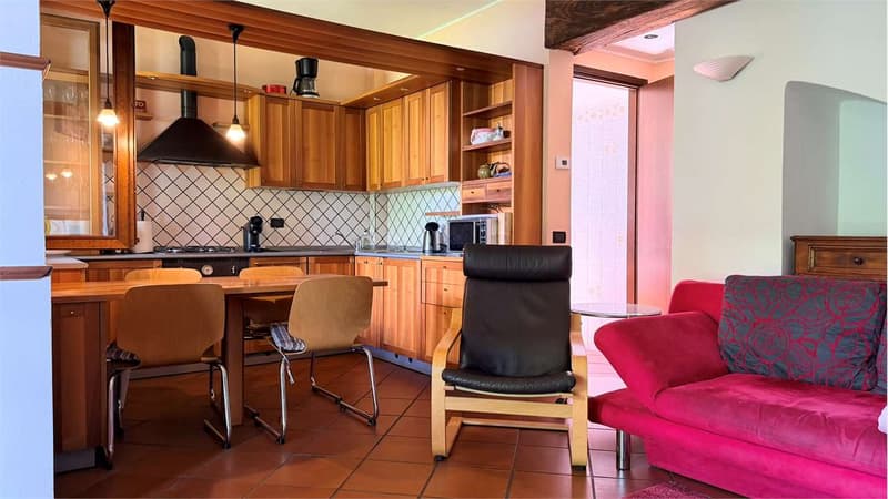 Direkt am See!!! Sehr gepflegte Wohnung in einer sonnigen Lage (5)