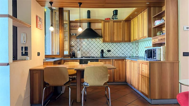 Direkt am See!!! Sehr gepflegte Wohnung in einer sonnigen Lage (6)
