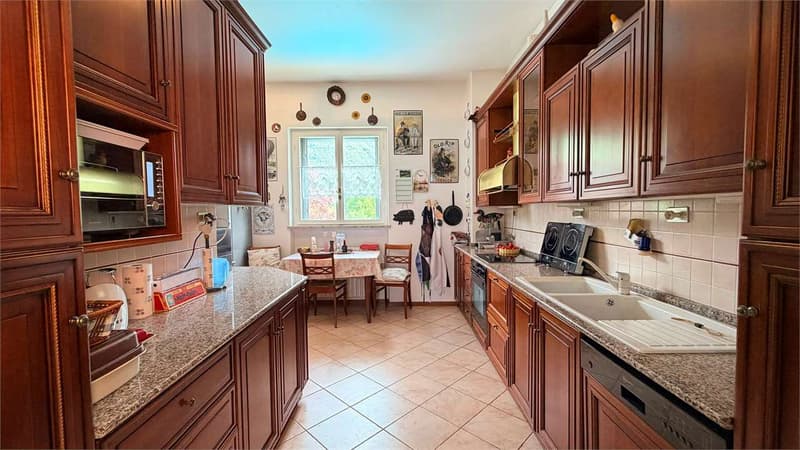 Villa exclusive avec vue lac splendide, piscine et absolue intimité (7)