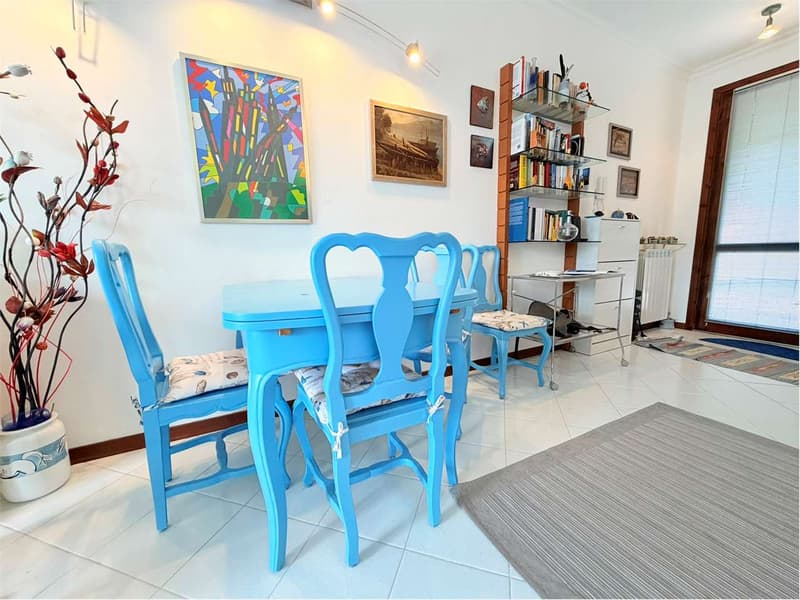 Bel appartement avec piscine et vue lac magnifique (7)
