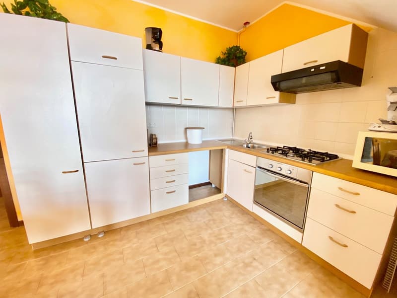Schönes Reihenmittelhaus in ruhiger und sonniger Süd-Lage mit Terrassen und traumhaftem Seeblick (10)