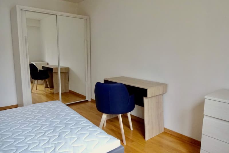 Möbliertes WG-Zimmer in moderner Wohngemeinschaft (4)