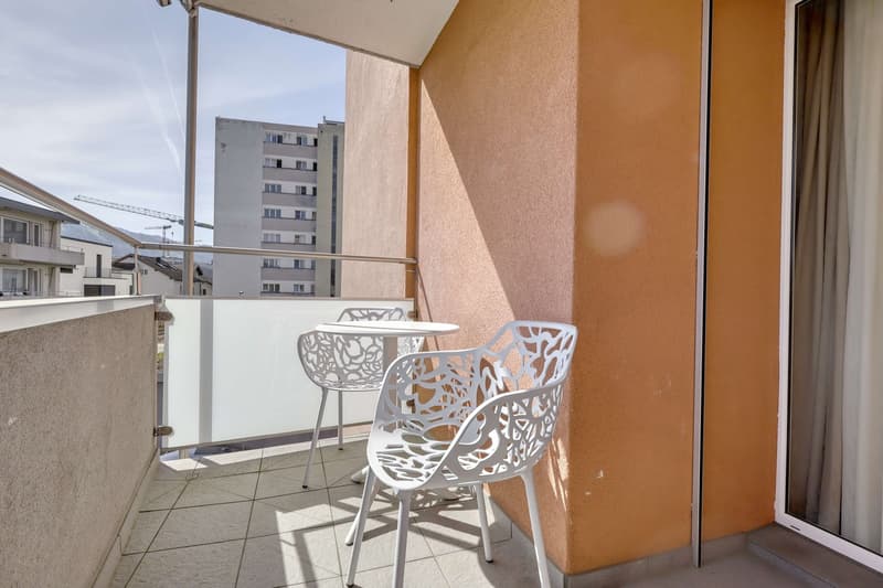 Modernes Coliving zwischen See, Stadt und Karriere in Baar (10)