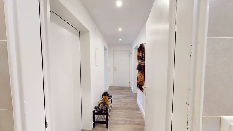 Helles WG-Zimmer mit Balkon im 4. OG – Basel St. Johann (2)