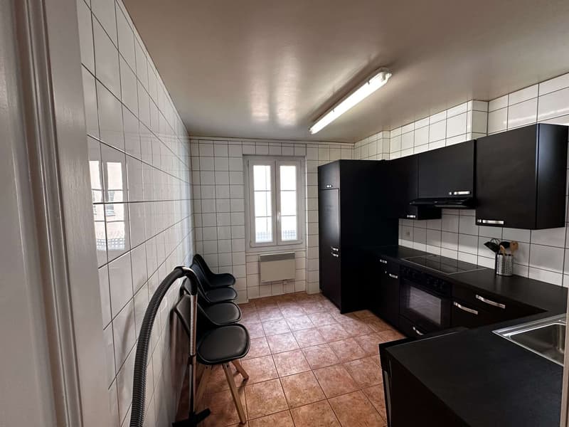 Chambre meublée et lumineuse dans une colocation au cœur de Lausanne (12)