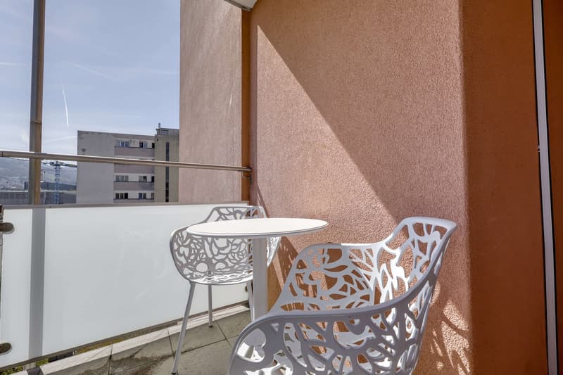 Modernes Coliving zwischen See, Stadt und Karriere in Baar (10)