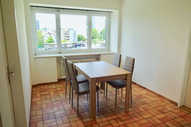 Möbliertes Zimmer in zentraler WG in Basel (1)
