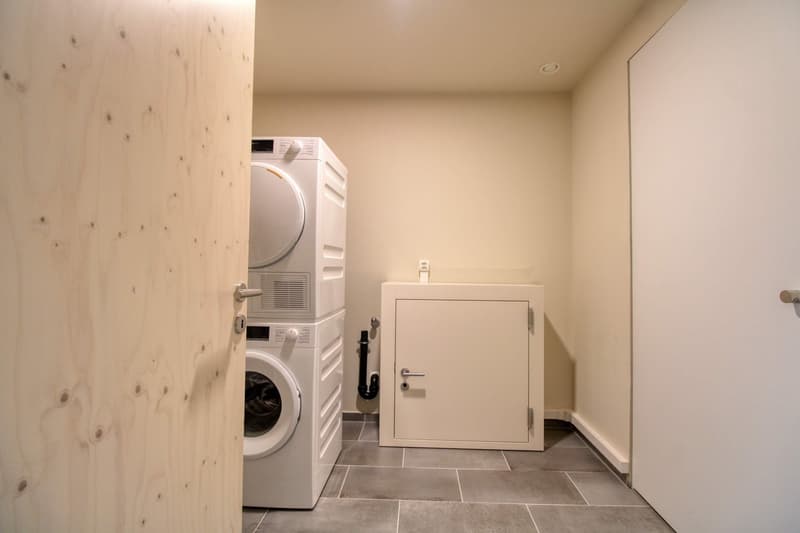 Coliving Moderne Alliant Intimité, Travail et Vie Partagée à Renens (43)