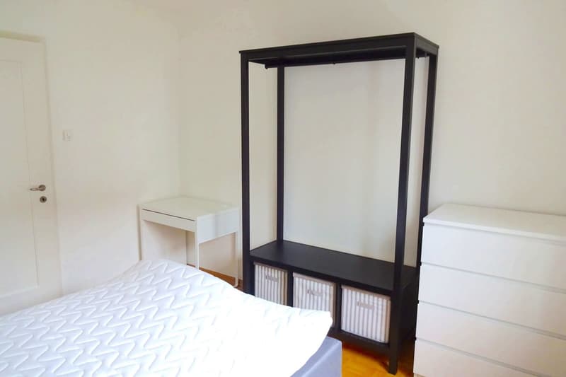 Möbliertes Zimmer an ruhiger Lage (2)