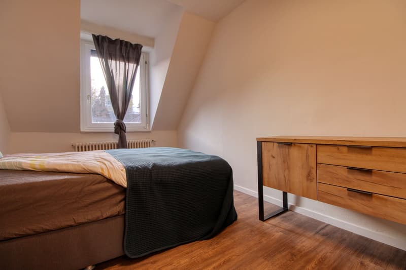 Möbliertes WG-Zimmer in Zürich (1)