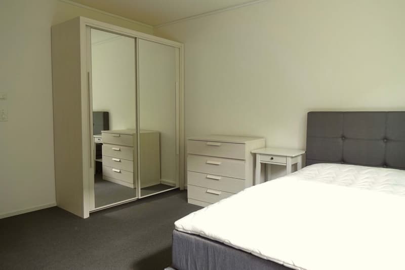 Your Next Chapter Starts Here - Furnished Room in a Top Location (4)