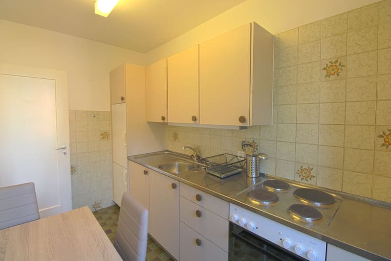 Möbliertes WG-Zimmer in der Nähe vom Claraplatz (9)